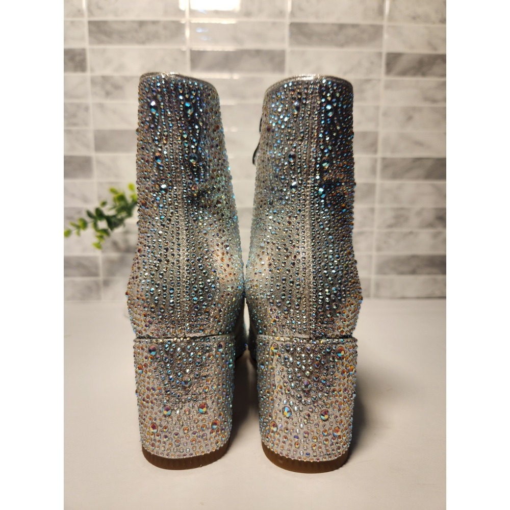 New Women's White/Silver Iridescent Rhinestone Embellished Ankle Boots, Size 6.5 - Picture 6 of 6